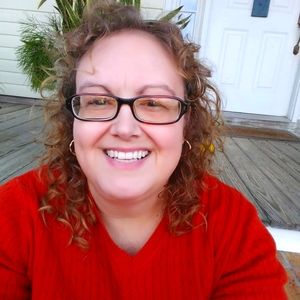 Meet your Posher, Lori